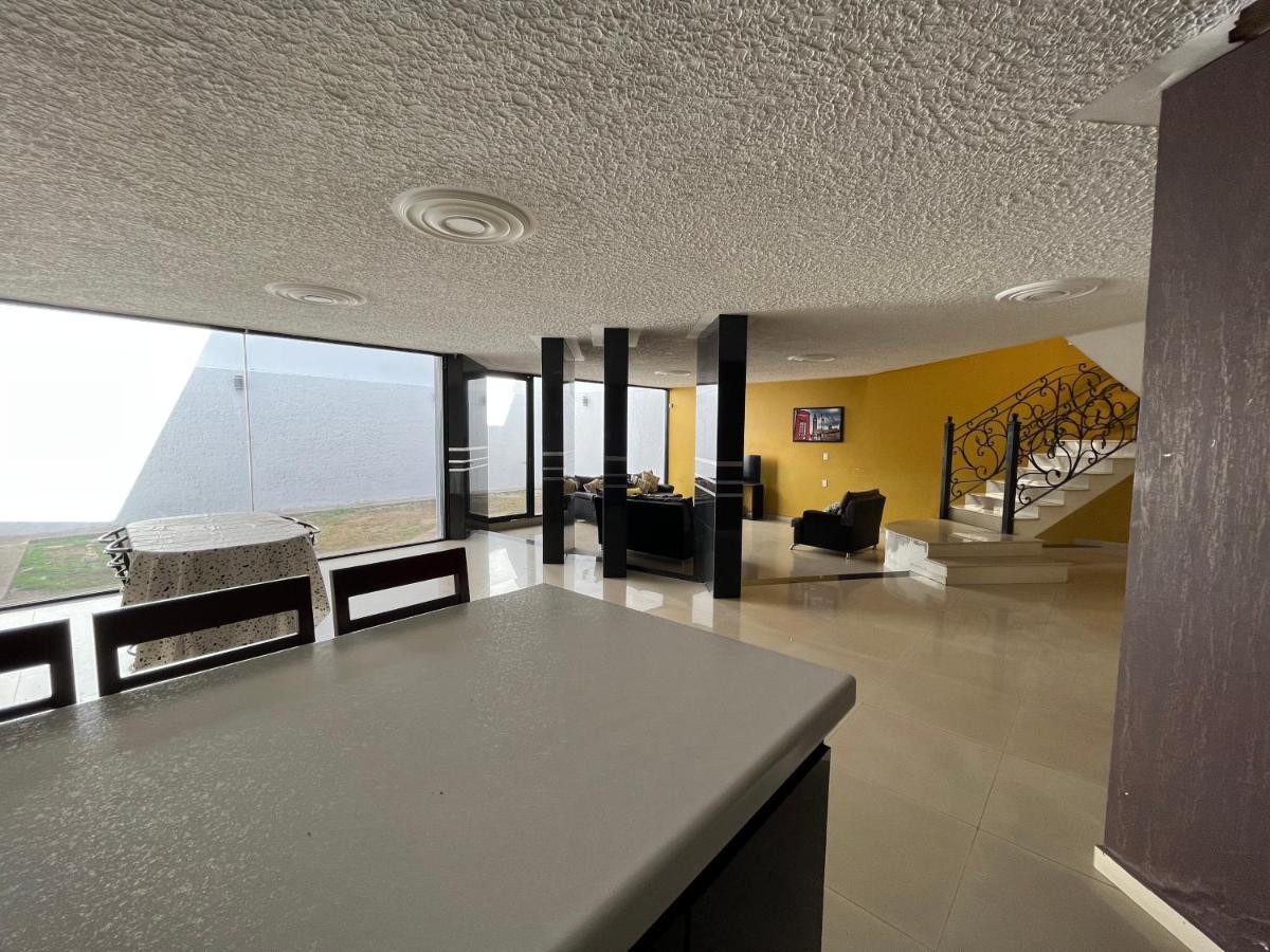 Beautiful Private House In The Downtown With 3 Floors Villa Tepatitlán de Morelos Exterior photo