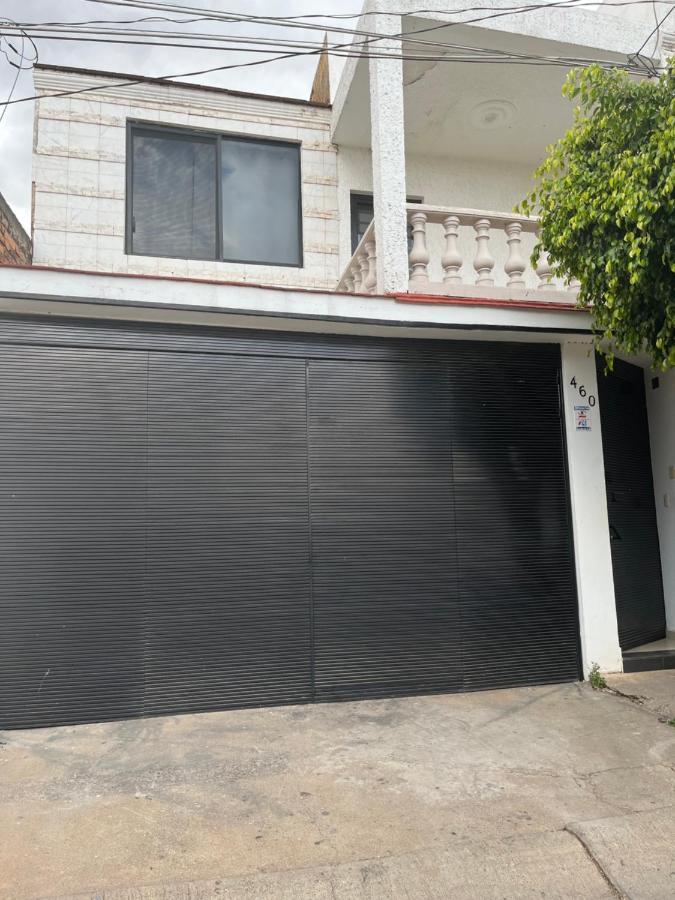 Beautiful Private House In The Downtown With 3 Floors Villa Tepatitlán de Morelos Exterior photo