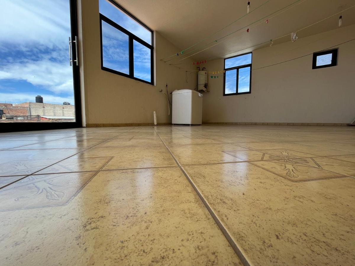 Beautiful Private House In The Downtown With 3 Floors Villa Tepatitlán de Morelos Exterior photo