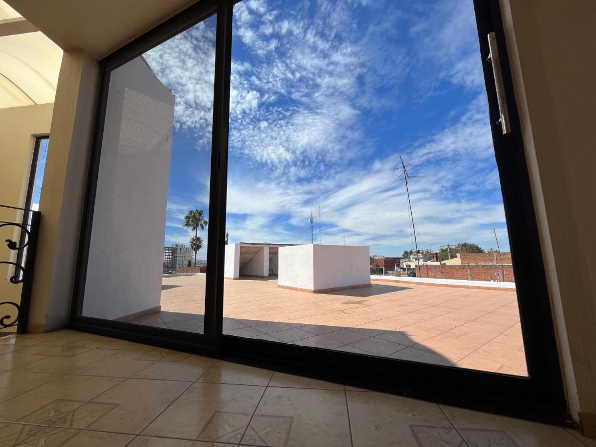 Beautiful Private House In The Downtown With 3 Floors Villa Tepatitlán de Morelos Exterior photo